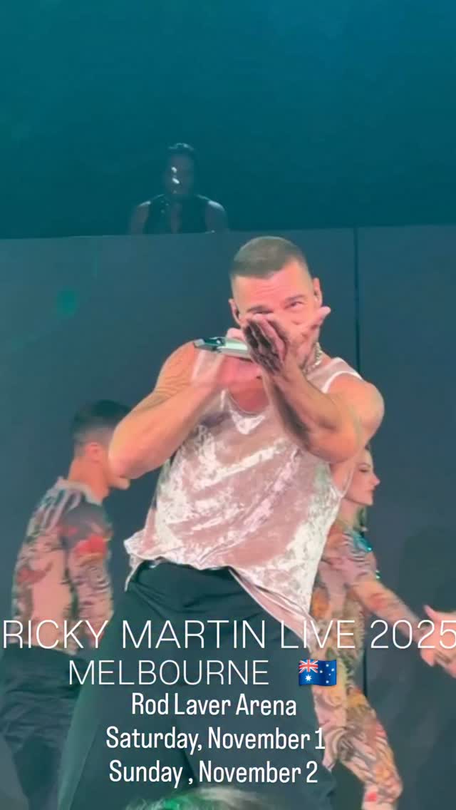 Nuestro @ricky_martin arranca hoy su Tour por Australia! Será este fin ...