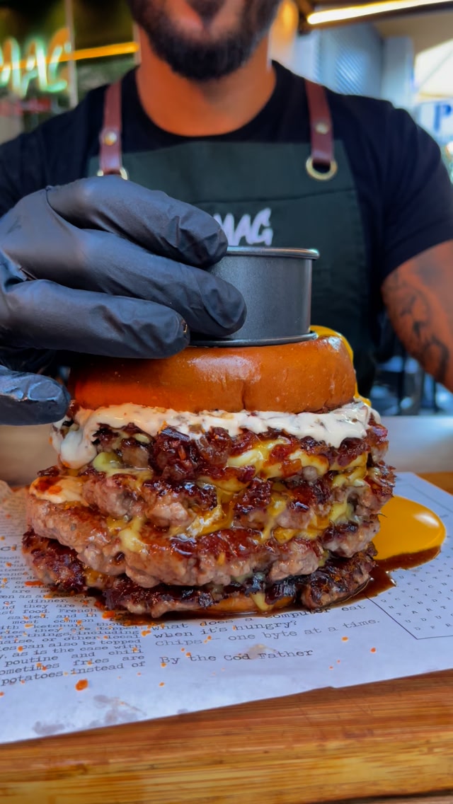 MOMAG Burgers & Gin added a new... - MOMAG Burgers & Gin