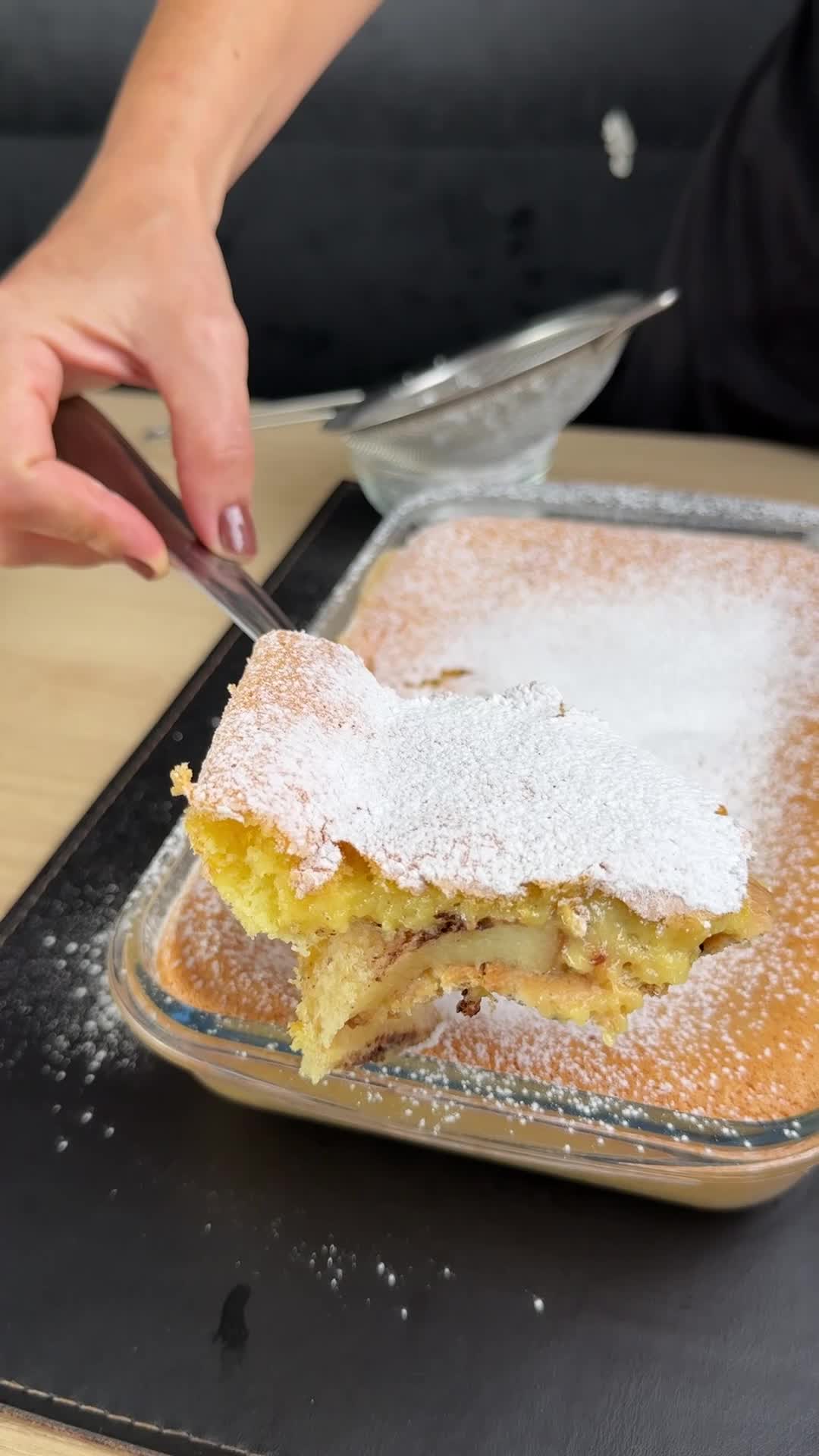 How did I not discover this delicious apple dessert before ...