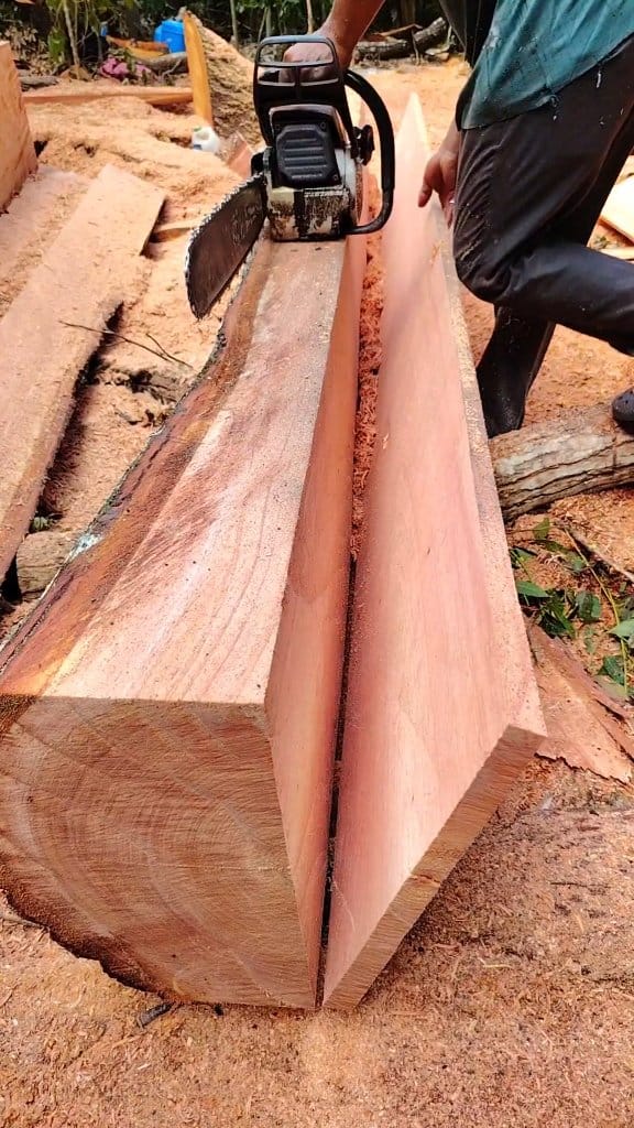 Una belleza de tabla de Cedro😍 #woodworking #woodwork #wooden # ...