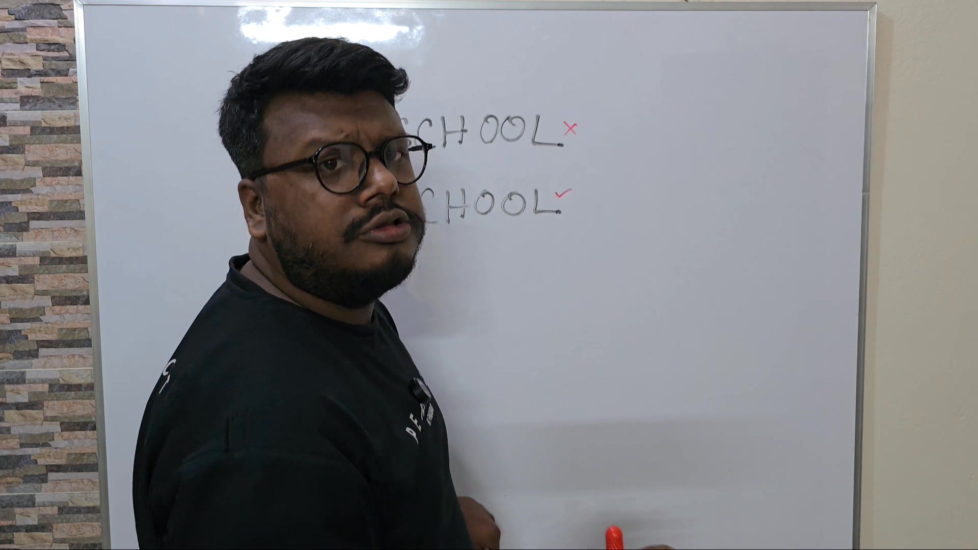 ঠিক এভাবেই আমার বউ আমার ভুল ধরে। 🐸🙂 #waitforend #fbviralpost2025シ ...