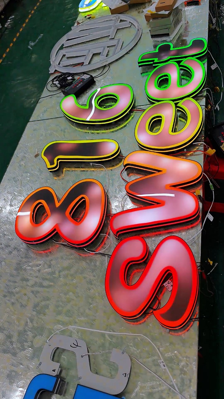 #design #signagedesign #ledsign #sourcefactory #logodesign | JLB signs ...