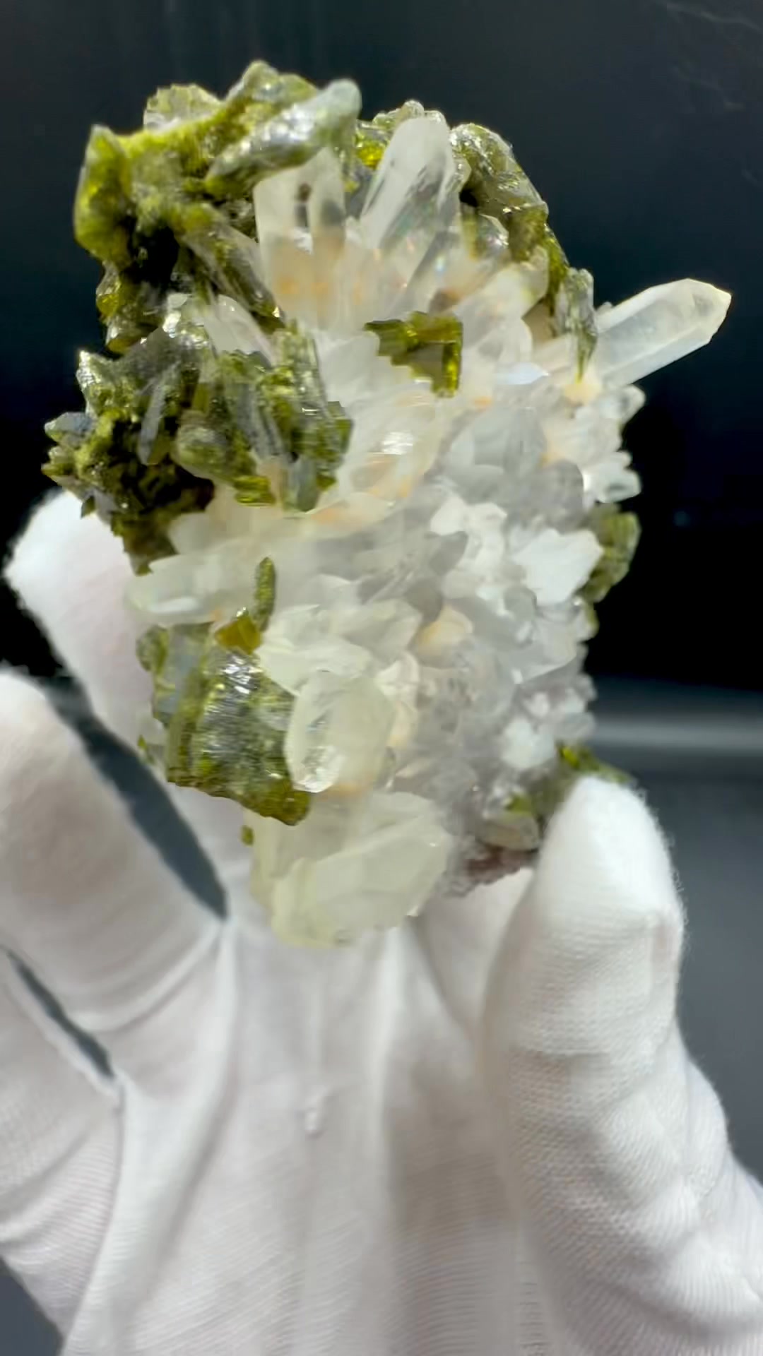 Wow look at this Garden quartz cluster, A clear quartz crystal with ...