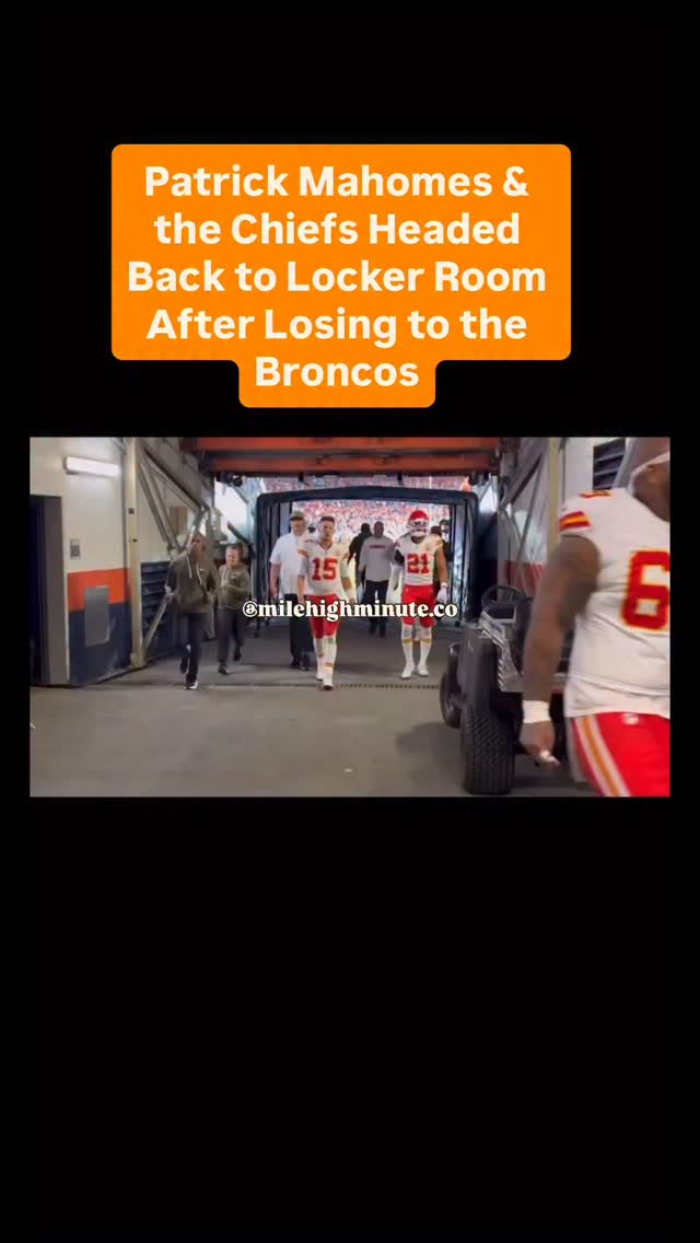 Patrick Mahomes and the Kansas City Chiefs headed to locker room after ...