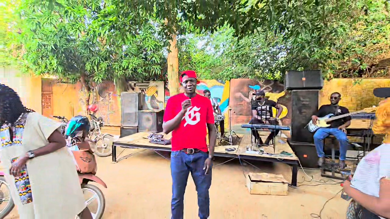 Ce soir 19h chez chacha au RECYCLÉ avec Marie Diallo Officiel | LEYO ...