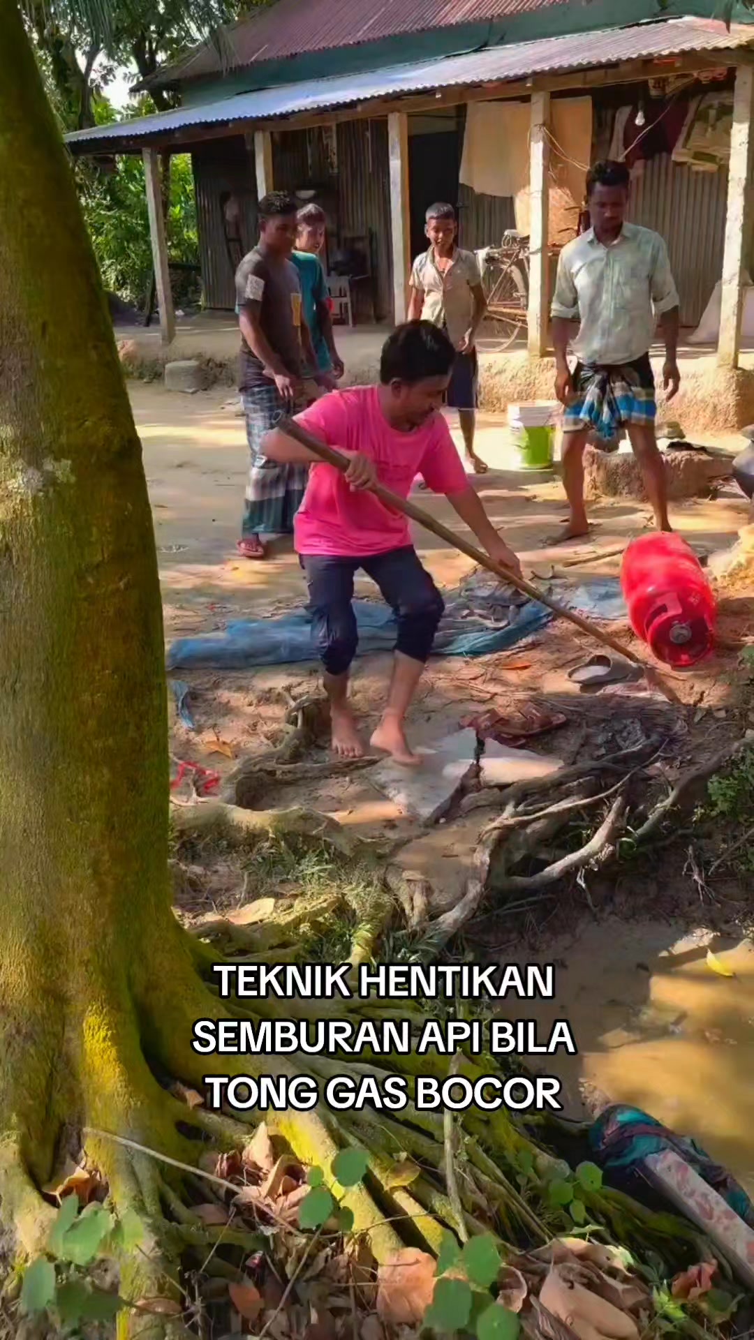 TEKNIK HENTIKAN SEMBURAN API BILA TONG GAS BOCOR #boskatering | Faizan ...
