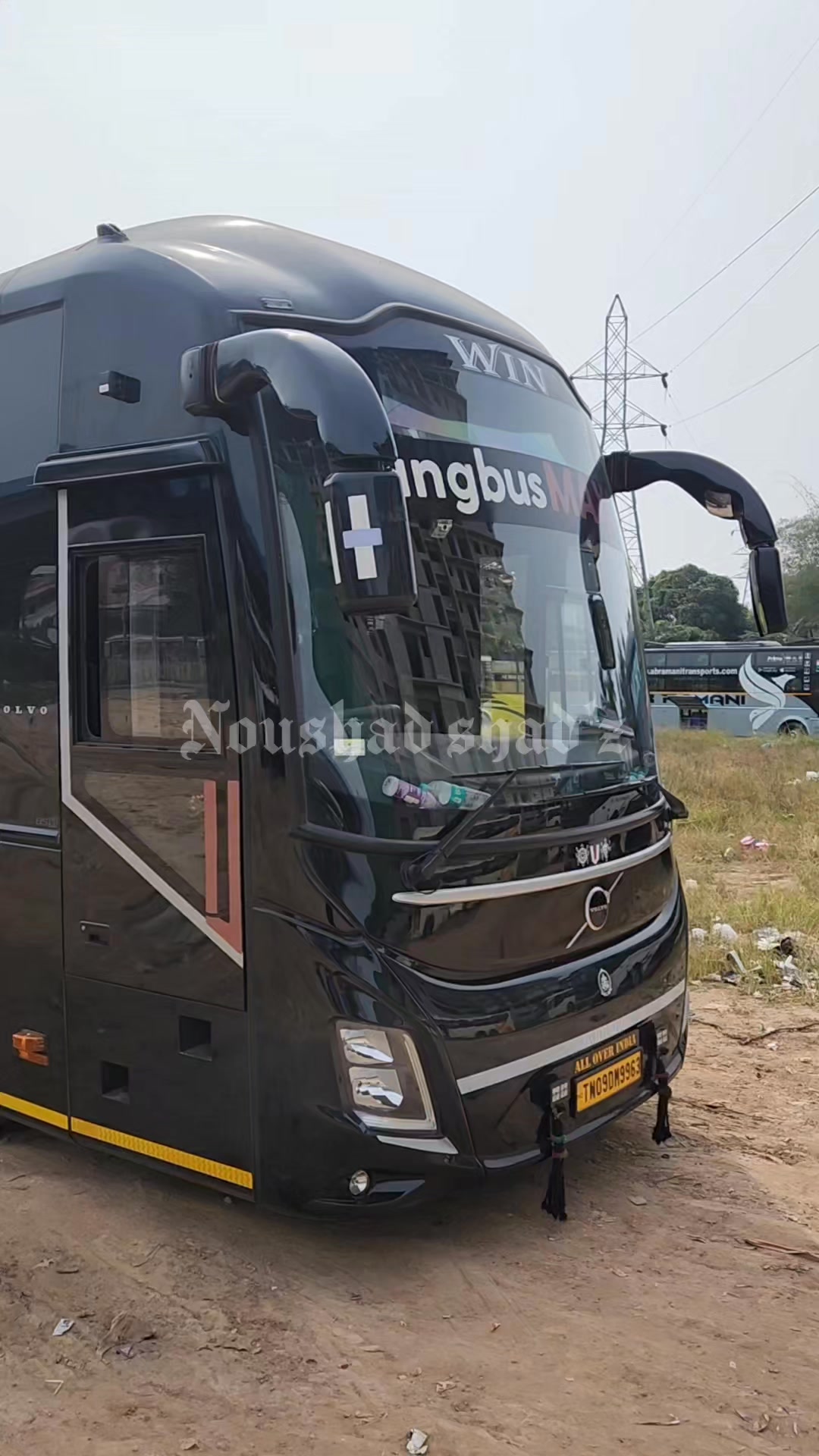 യാത്രക്കാർക്ക് ഭക്ഷണം ഉൾപ്പെടെ നൽകുന്ന 7 star bus service 🙌🤌 ZINGBUS ...