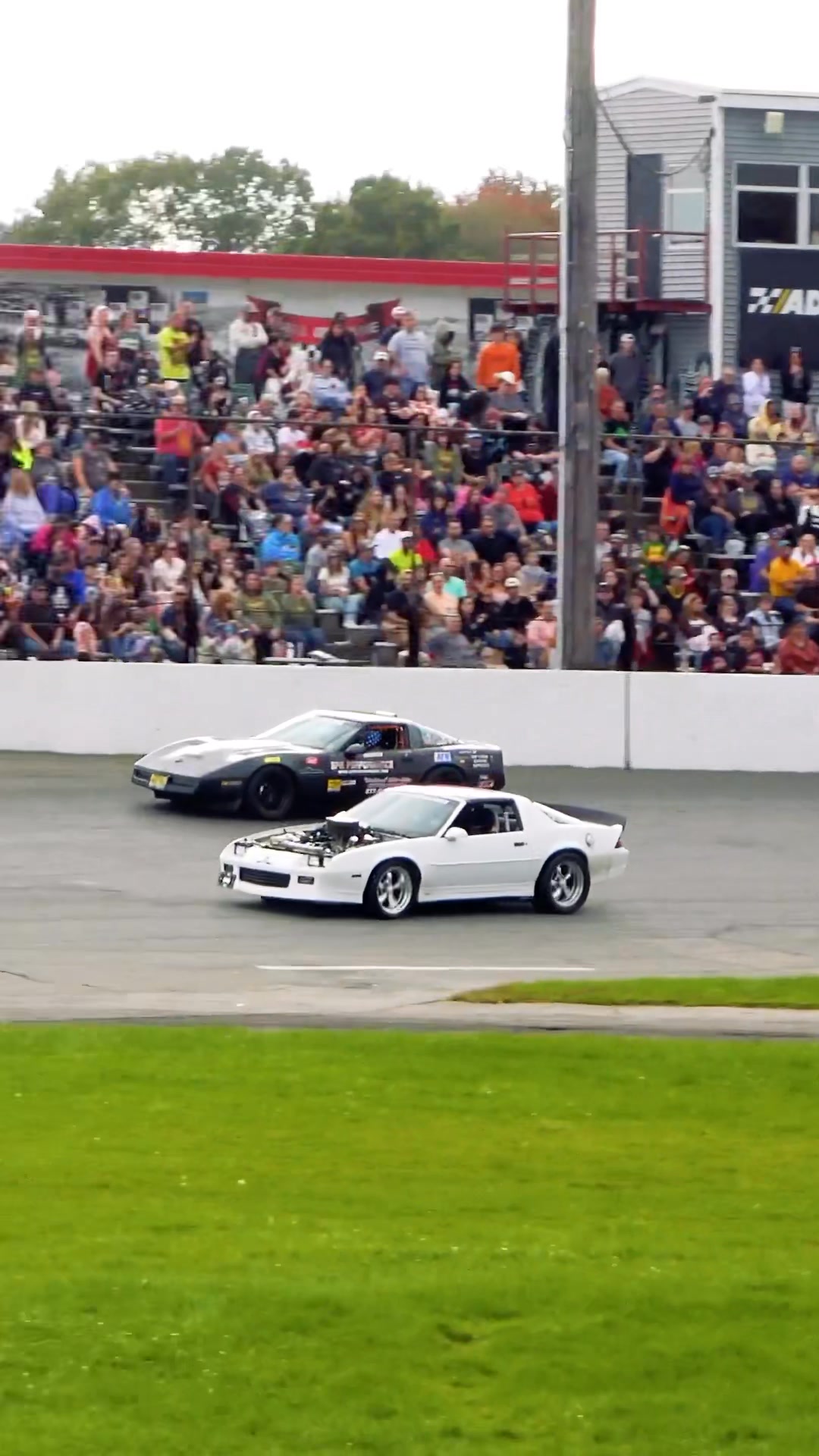 Best of 3 Spectator Drags Finale at Seekonk Speedway with a proper burn ...