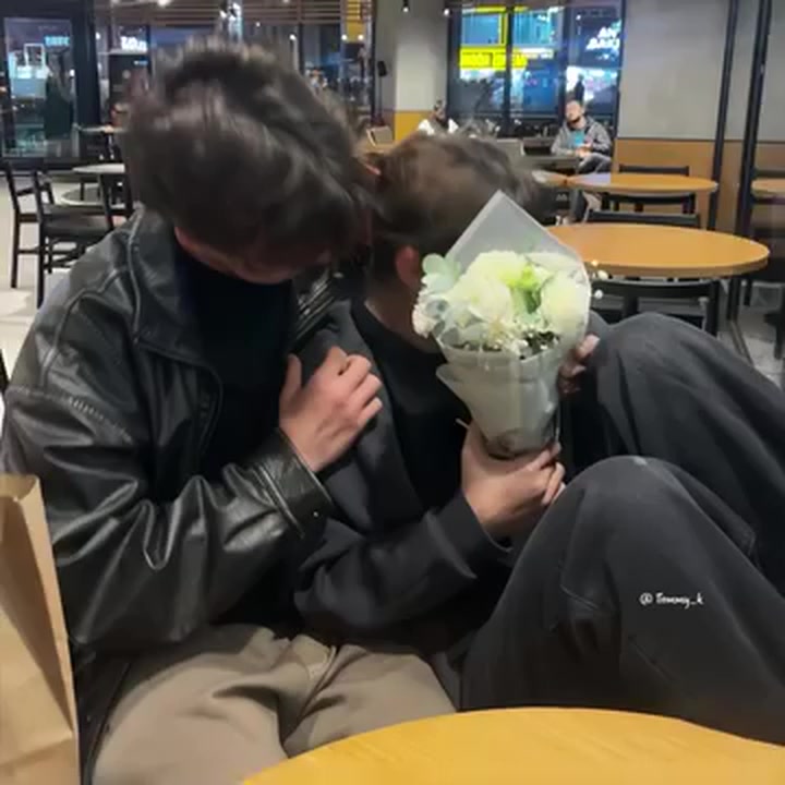Unexplainable feelings 🫶🤍🏳️‍🌈 | James Paul Sumandig | Facebook