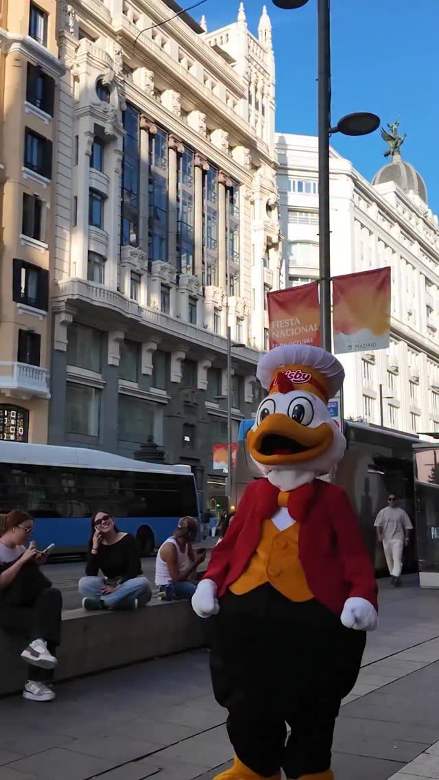 Salimos de la casa a hacer un mandado y terminamos en Madrid, España… 🫣 ...