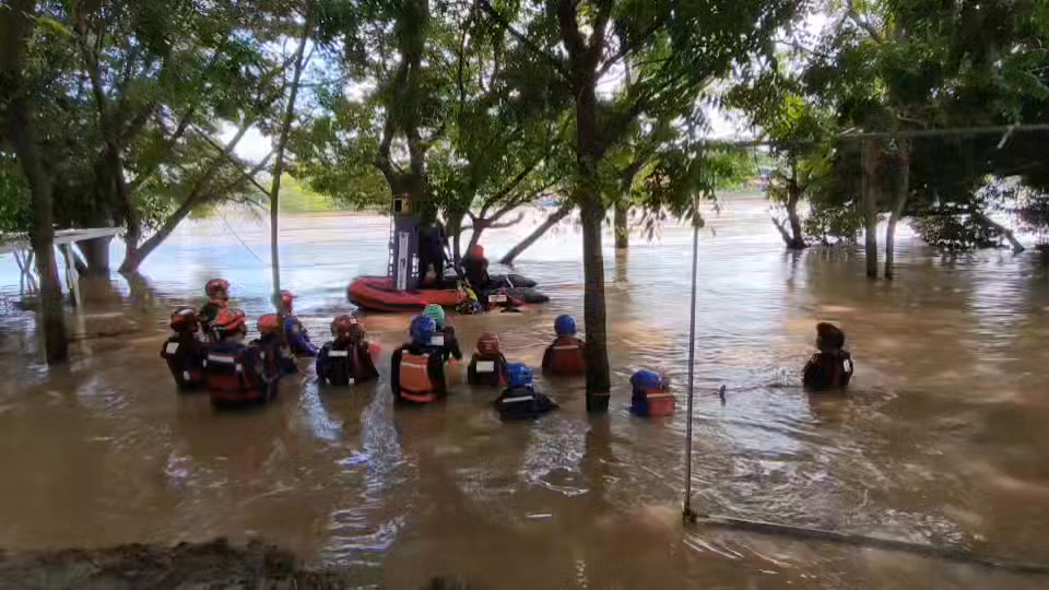 4 Elements Rescue Team ทีมกู้ภัย4ธาตุ on Reels | Facebook