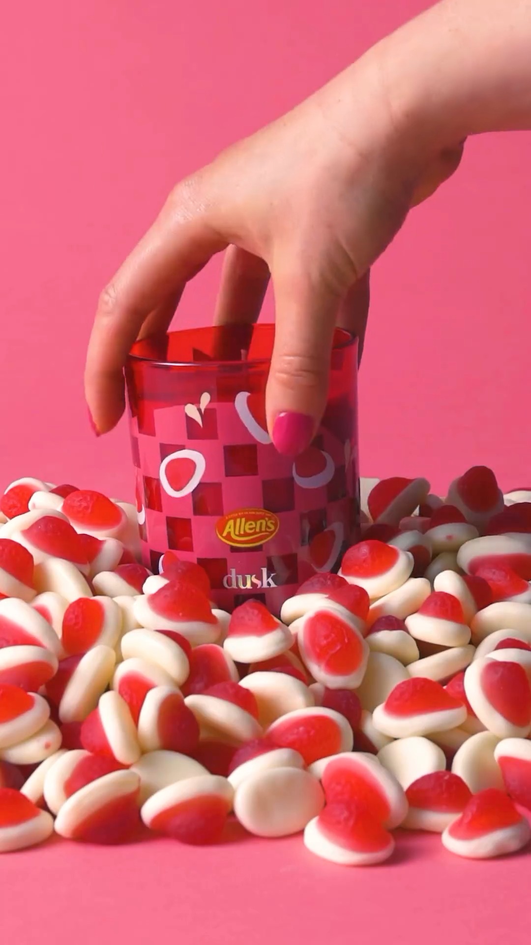 dusk Australia has opened the Allen's Lollies Party Mix to bring your ...