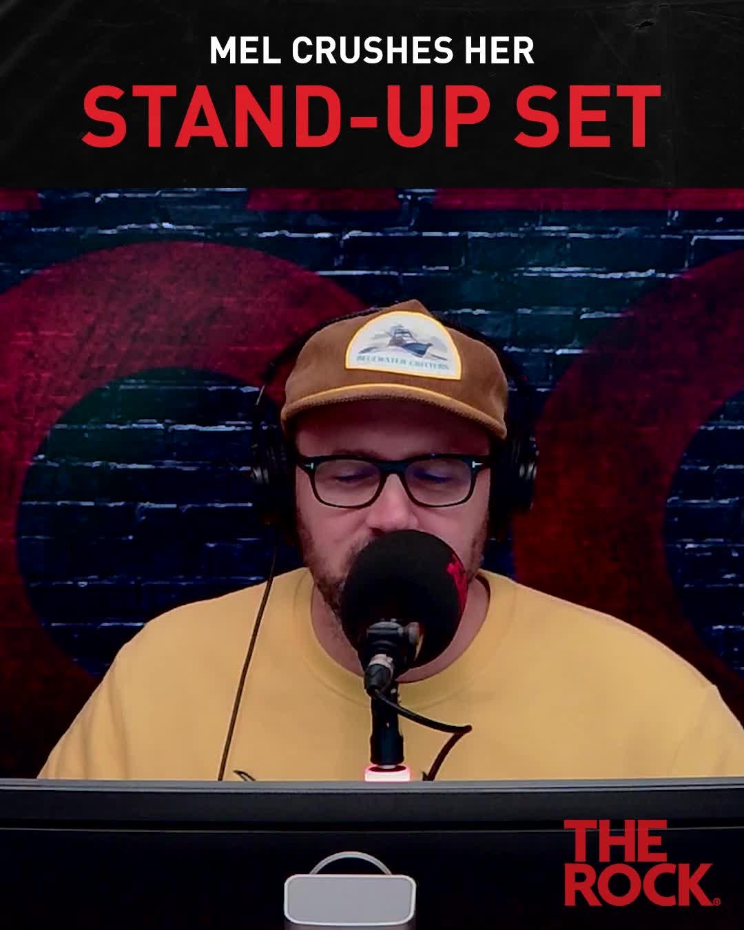 The Morning Rumble - Mel crushes her stand up comedy set