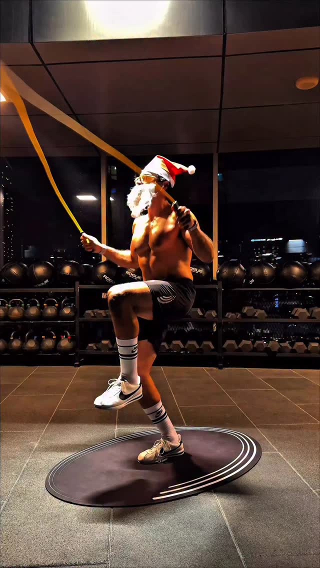 💪 Santa in FULL SWING with the new BodyTone™ Rope! Did you ever wonder ...