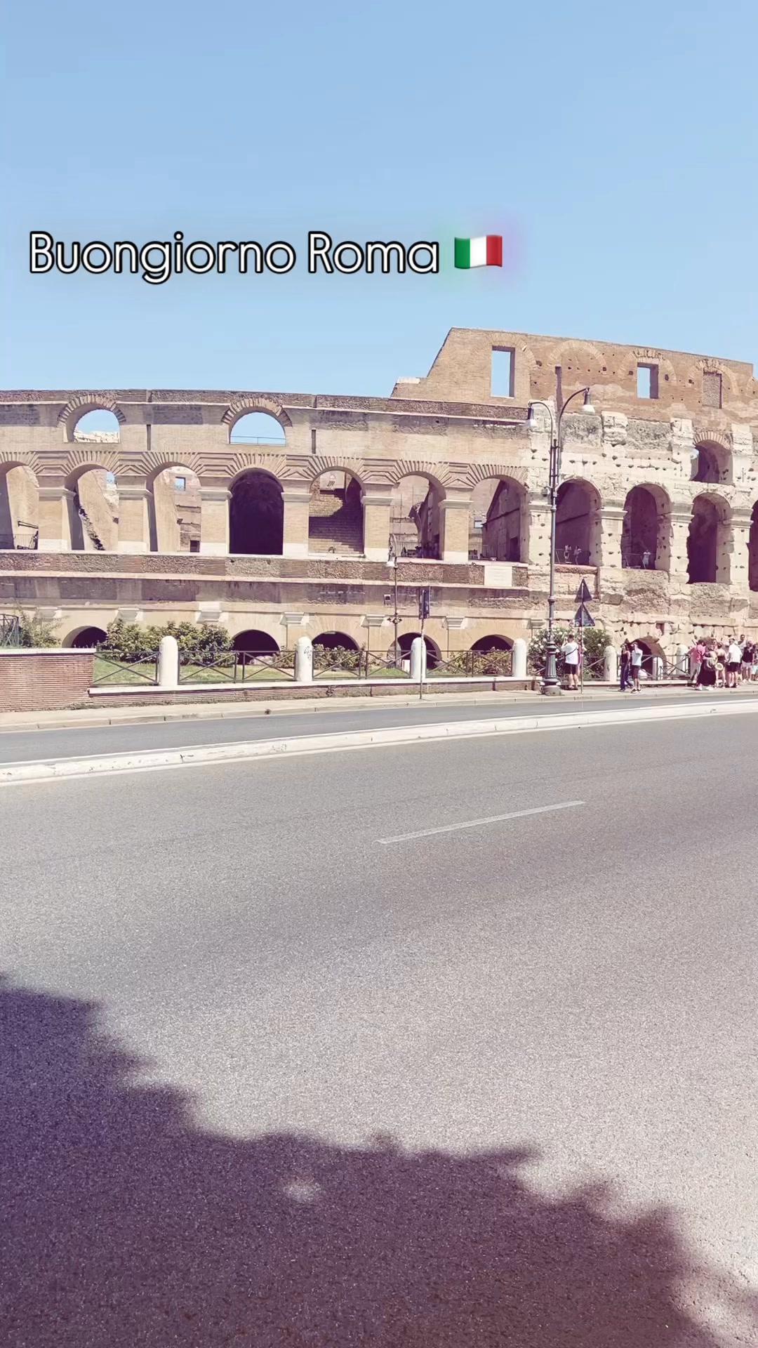 Hello Rome! #RomeItaly #RomaItalia #EuropeTour #Colosseo #RomeColosseum ...