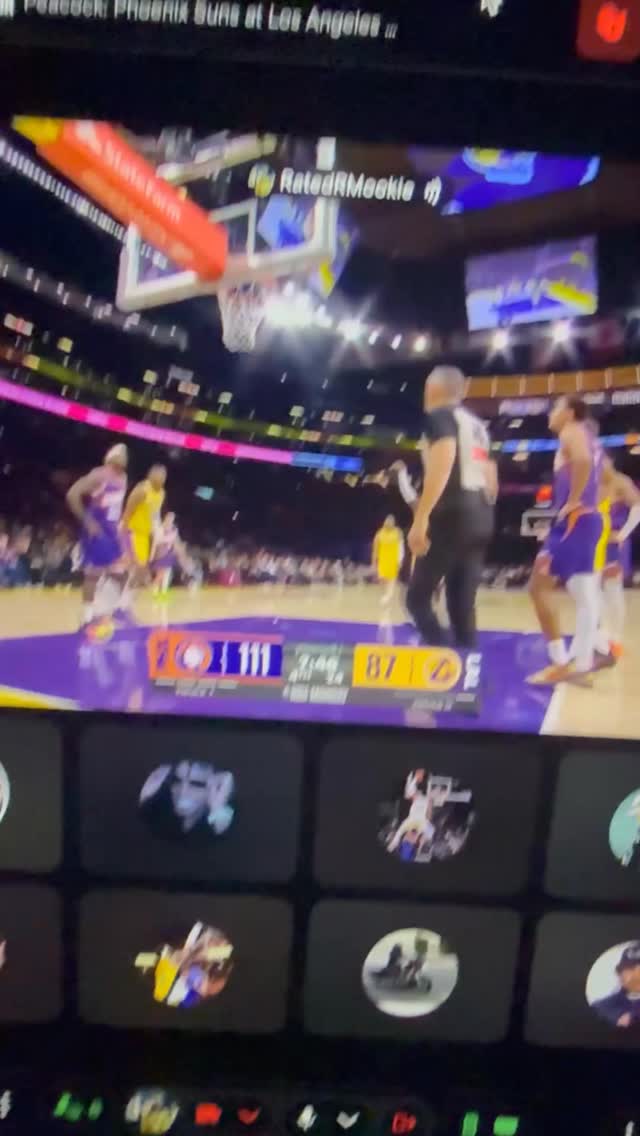LeBron is pathetic. Hunting 10 points in a blowout over the stupid ...