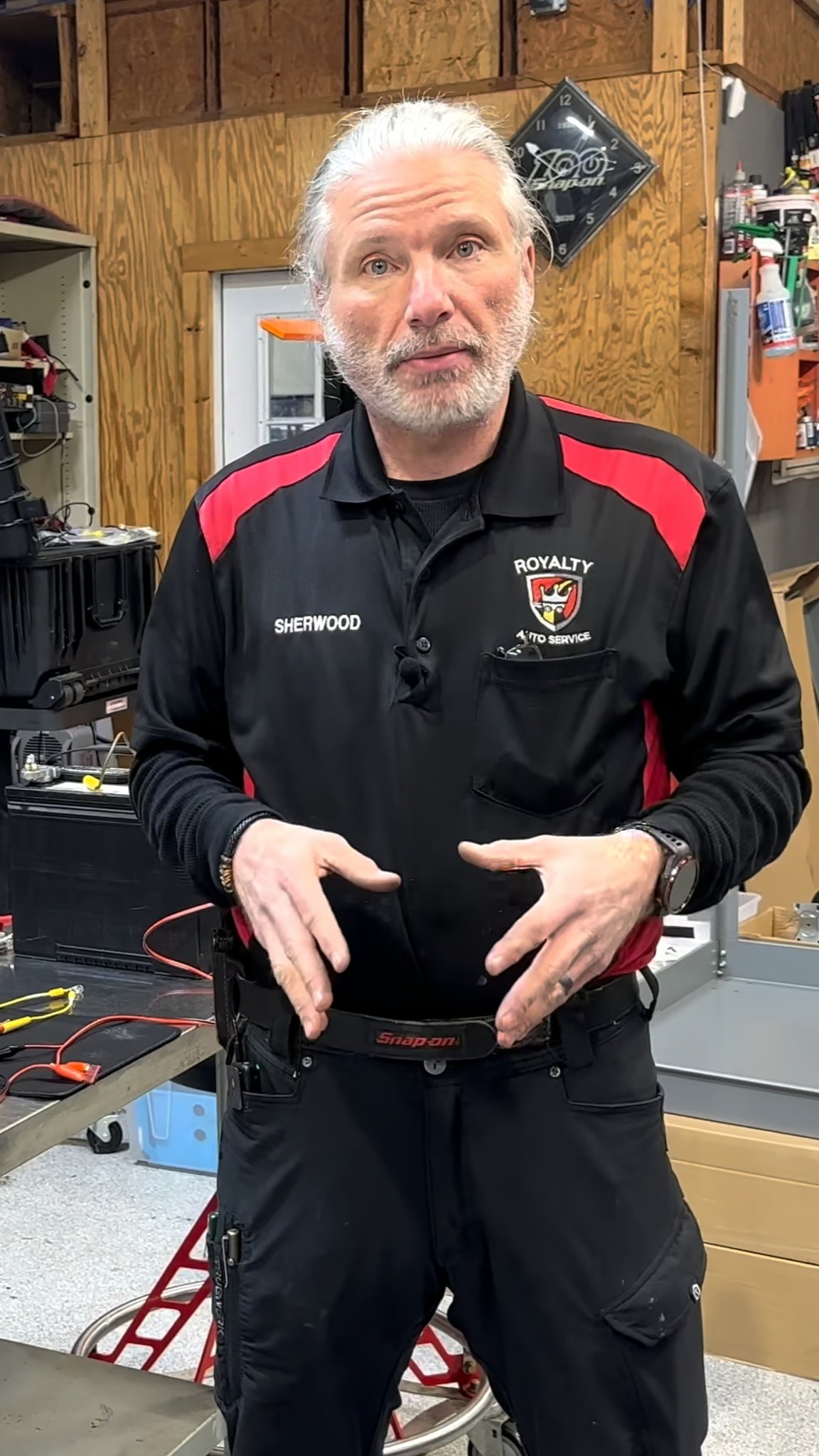 Step-by-Step Voltage Drop Testing (Part 1) | Mike Roddy | Facebook