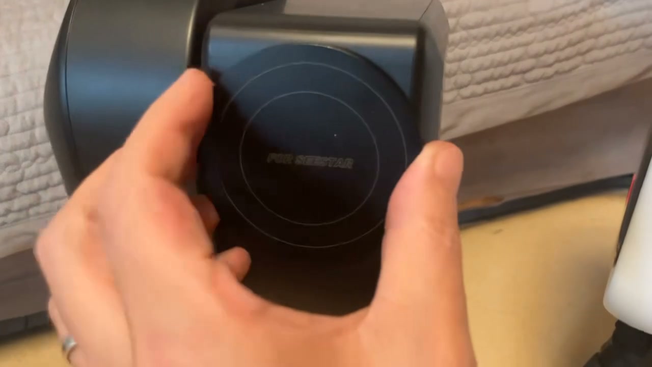 ZWO S50PRO tripod and lens hood compatibility issues