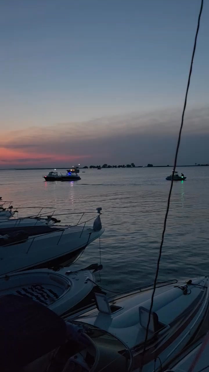 Dusk at Friday night of Raft Off August 2025! Have you ever been there ...
