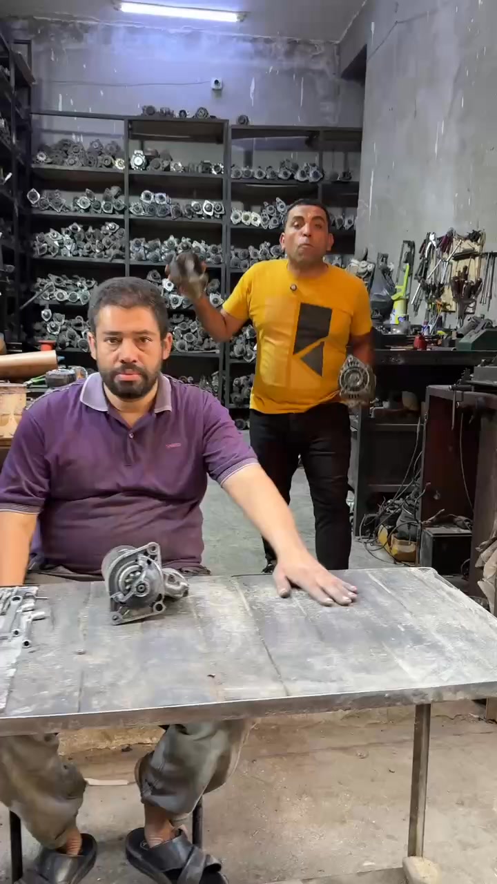 عم سيد موبينا | كابتن أكرم أندريفر وأخوتها | Facebook