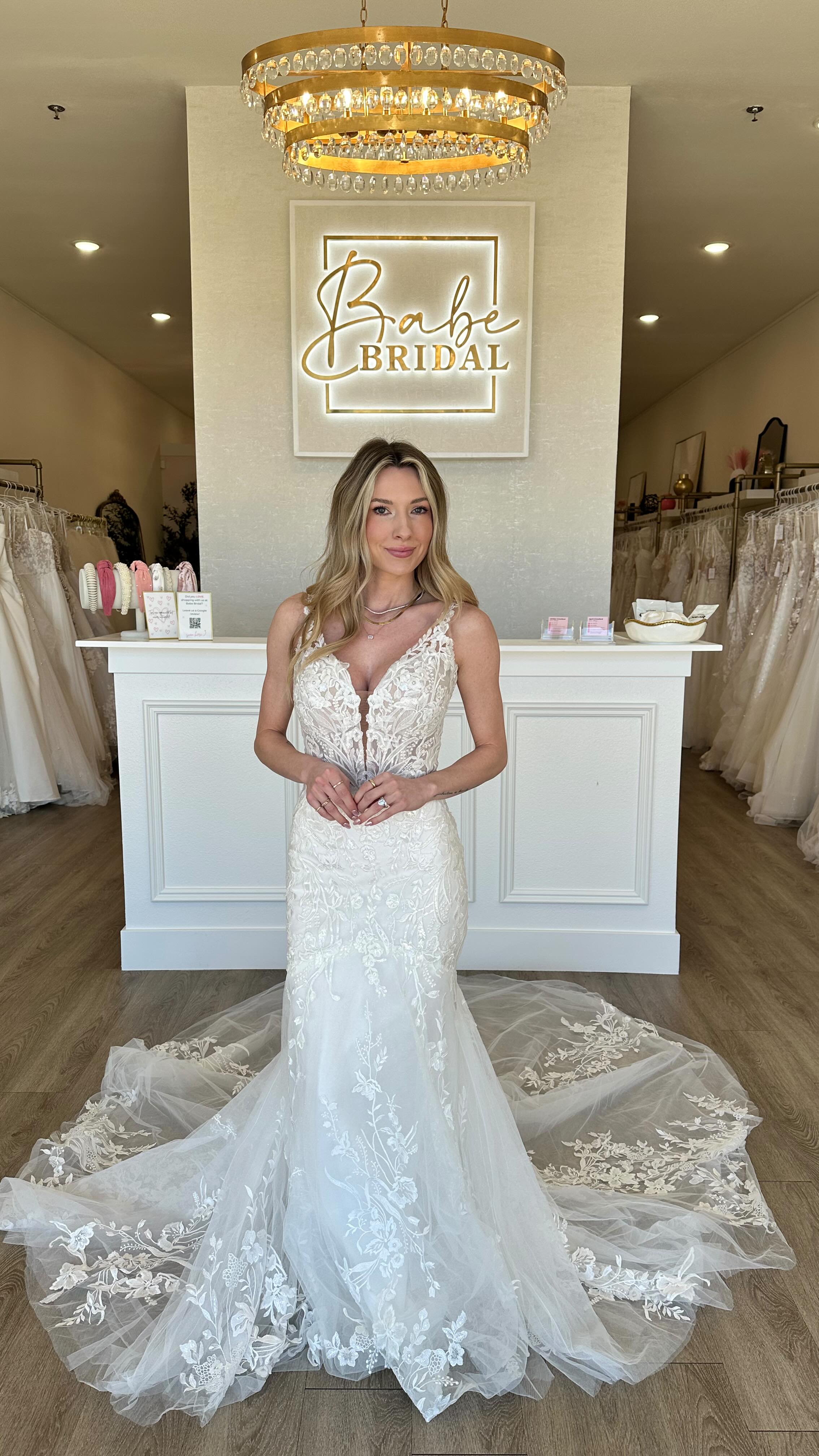 bridesmaid dresses el paso tx Bridesmaids dresses! ❤ Visit us at 1344 N. Zaragoza suite B. Texas 79936. #yalordeboutique #elpaso #elegance #glamour #bridal #courtdress #formal #quinceañera #bridesmaids #fundress #boutique #rosegold #red BFCM23