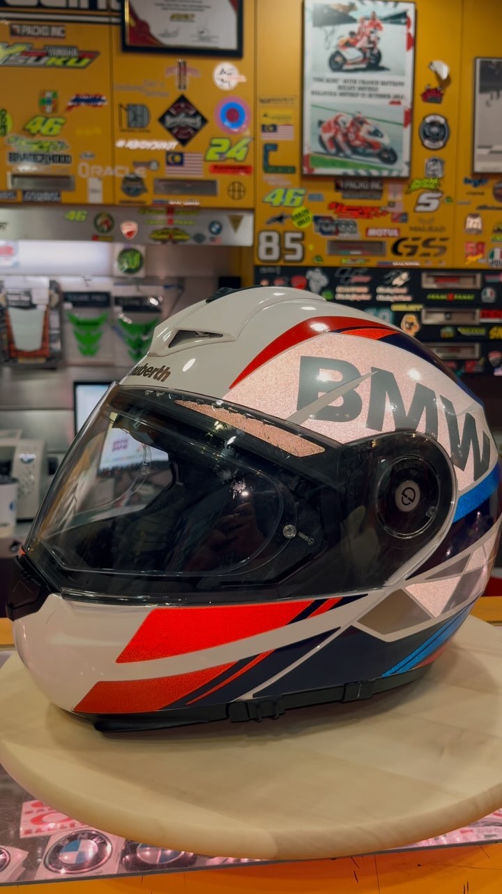 schuberth c3 helmet stickers S3 (Decals) – Innotesco Pty Ltd Built by hand in Germany How To: Schuberth C3 Pro