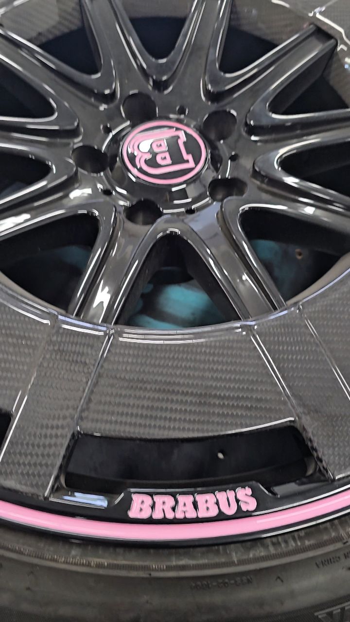 Colour correction on the G Wagon wheels for @troycandy down at ...