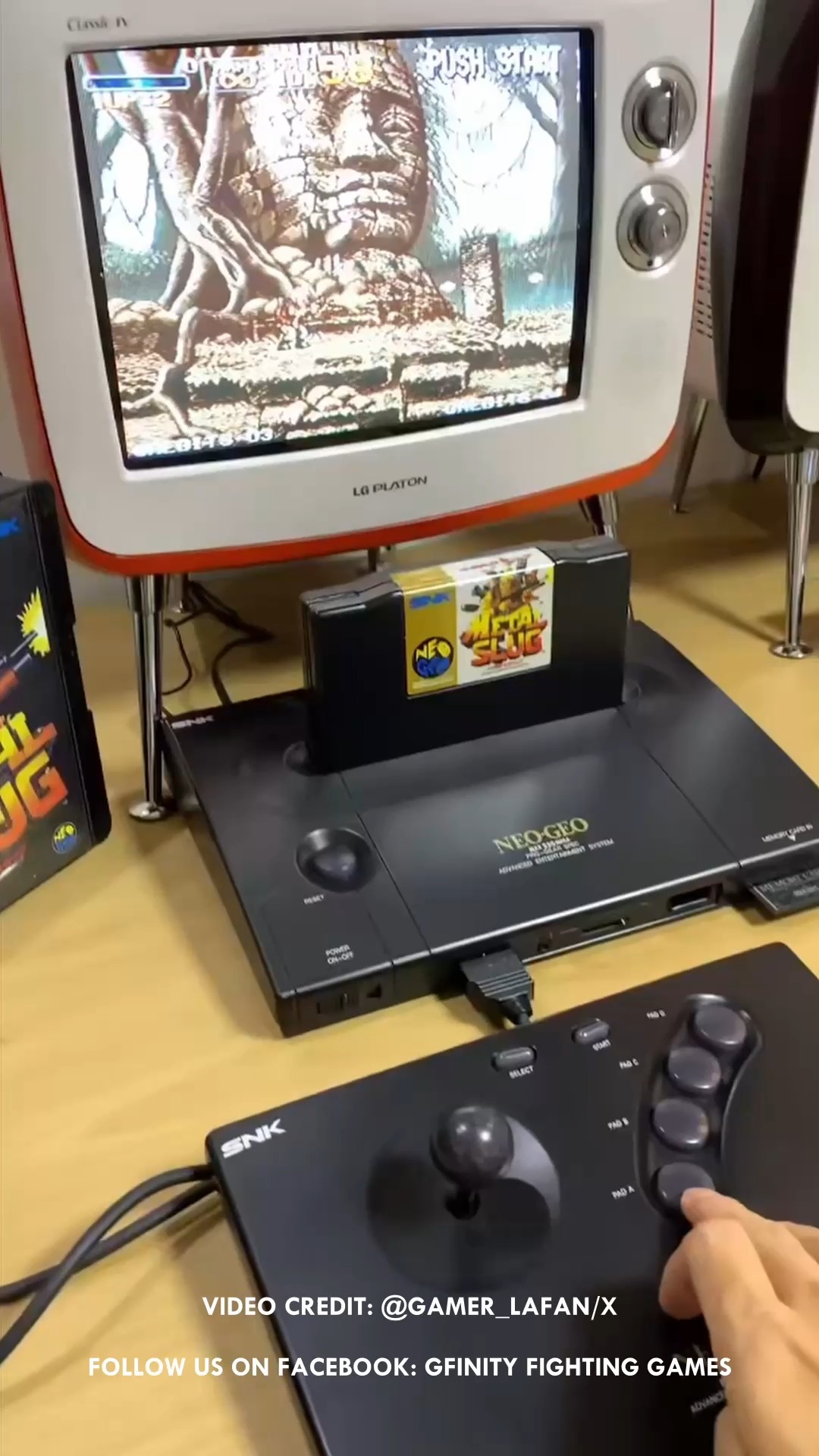 Original Neo Geo memory card and its Japan-only arcade use
