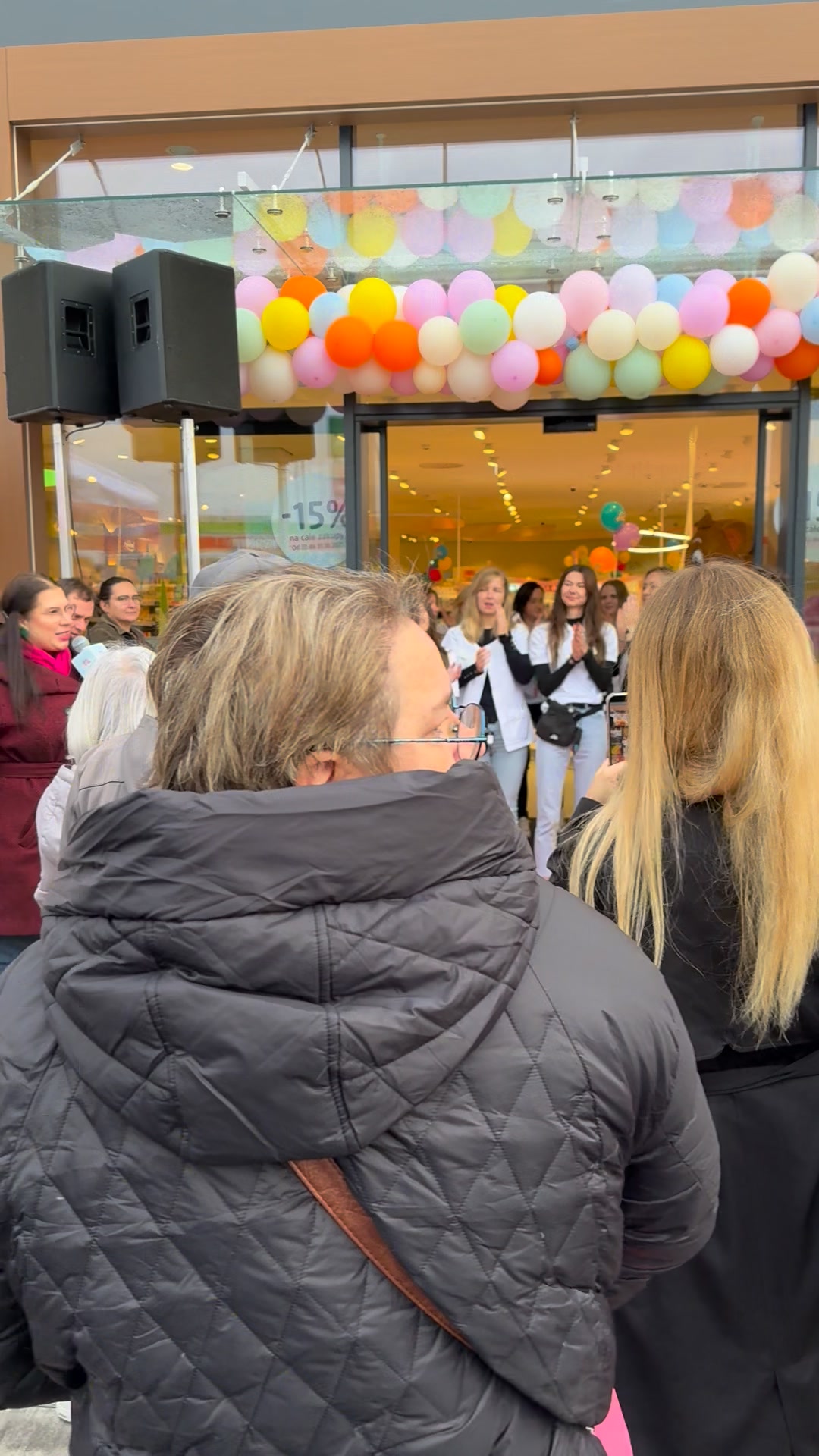 Kolejne sklepy otwarte! 🏬 | Radio RSC | Facebook