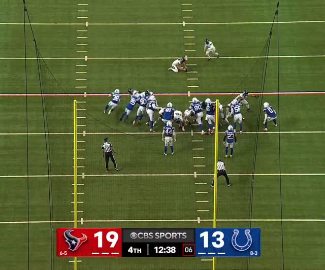 🚨🚨BREAKING NEWS🚨🚨 THE REFS RULED THIS EXTRA POINT AS GOOD FOR THE # ...