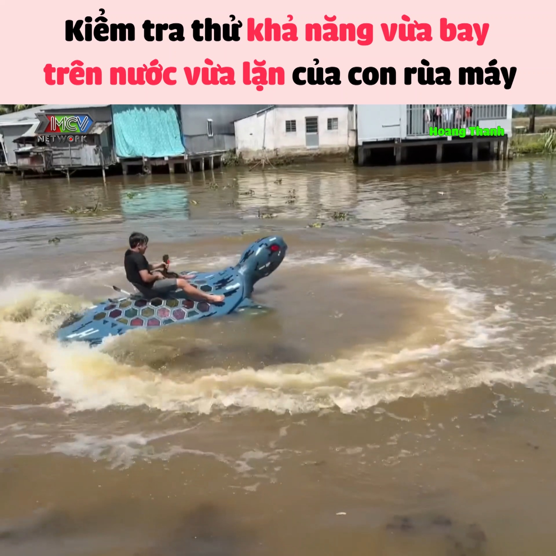 Kiểm tra thử khả năng vừa bay trên nước vừa lặn của con rùa máy Nguồn ...