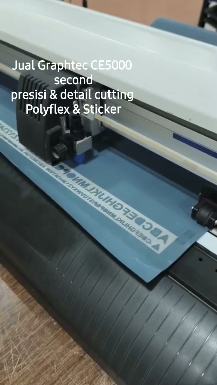 Graphtec Craft ROBO Pro (CE5000-40 CRP) Desktop size cutter