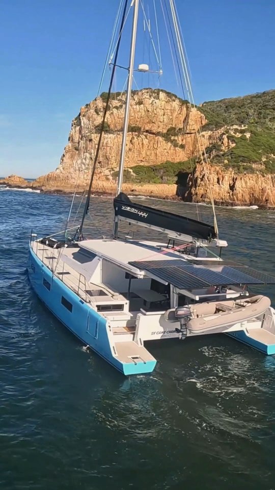 STOP PRESS! Seawind Catamarans launched a new 42 footer today, the all ...