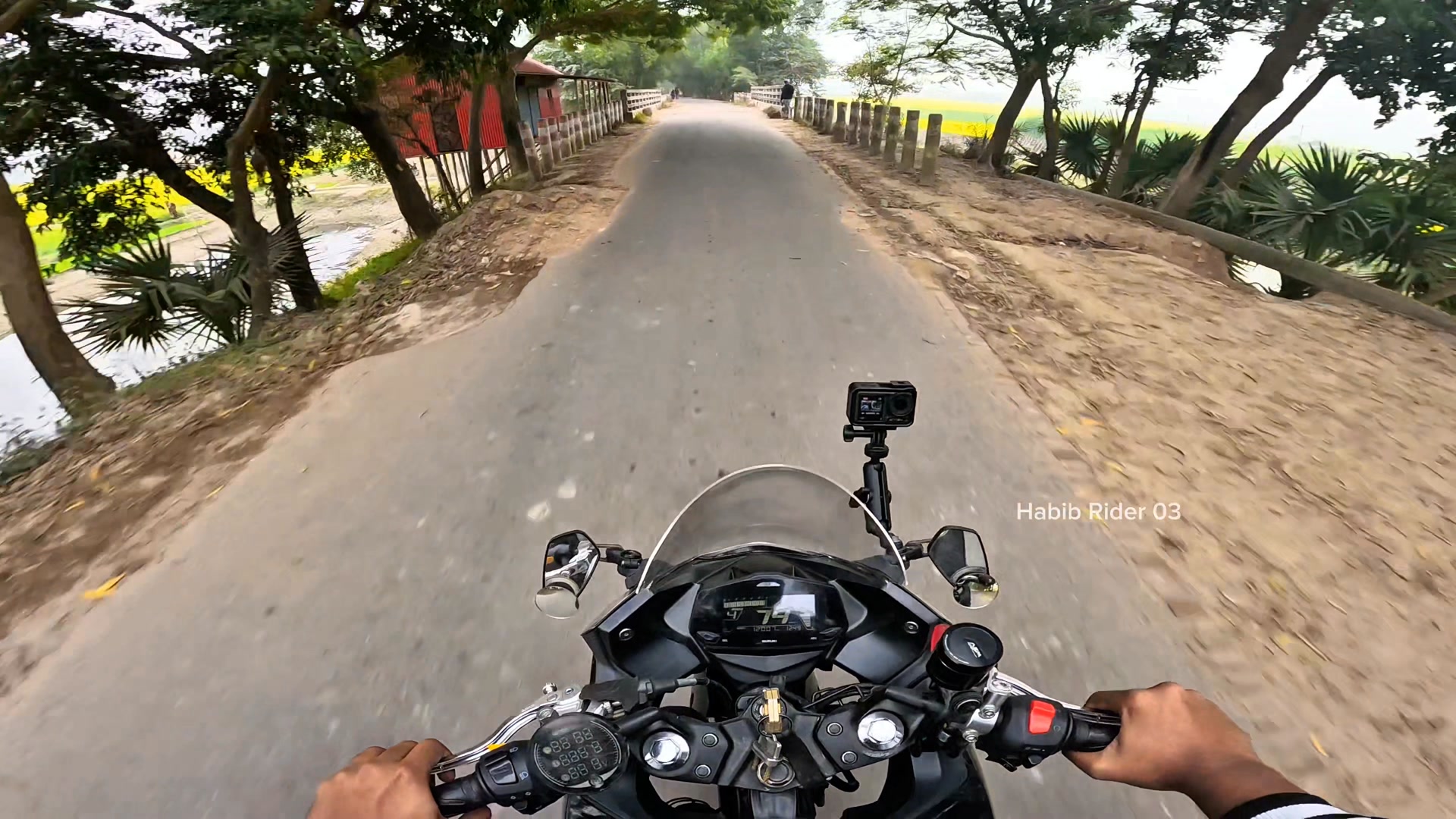 Close call🏍️🤙 Savar road🫀 #habibrider03 | Habib Rider 03 | Facebook