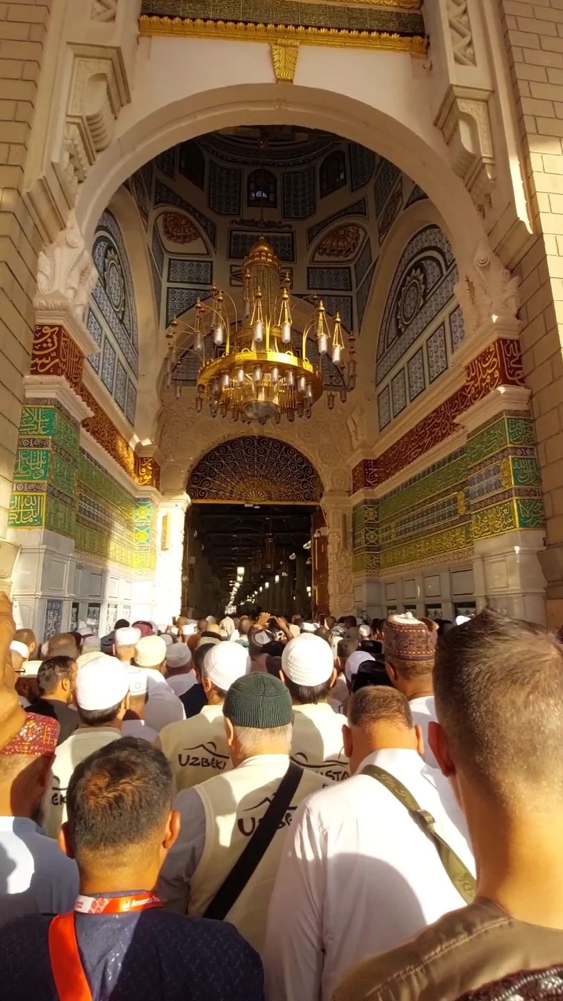 Medina ka khubsurut mosam 🥶🌄🌧 Ur Roza-e-Rasool(s.a.w.w)🕌 k pur noor ...