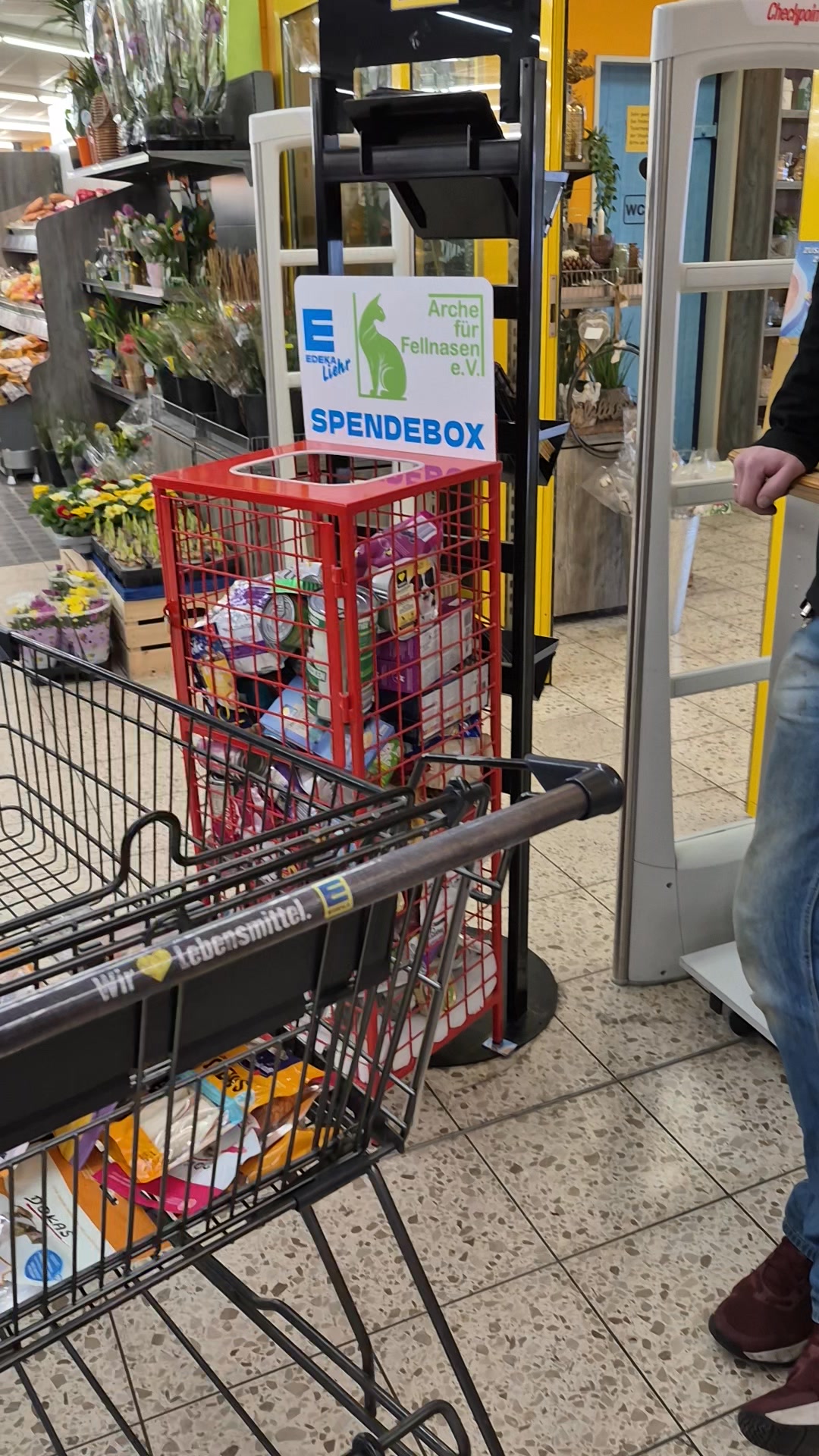 📦💛 Futterspenden-Aktion bei EDEKA Homberg (Ohm) Ein riesiges Dankeschön ...