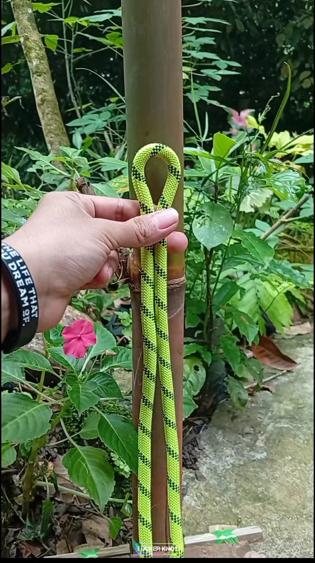 Simple knotted rope #DIY #Outdoor #knots #tutorials #rope #handmade ...