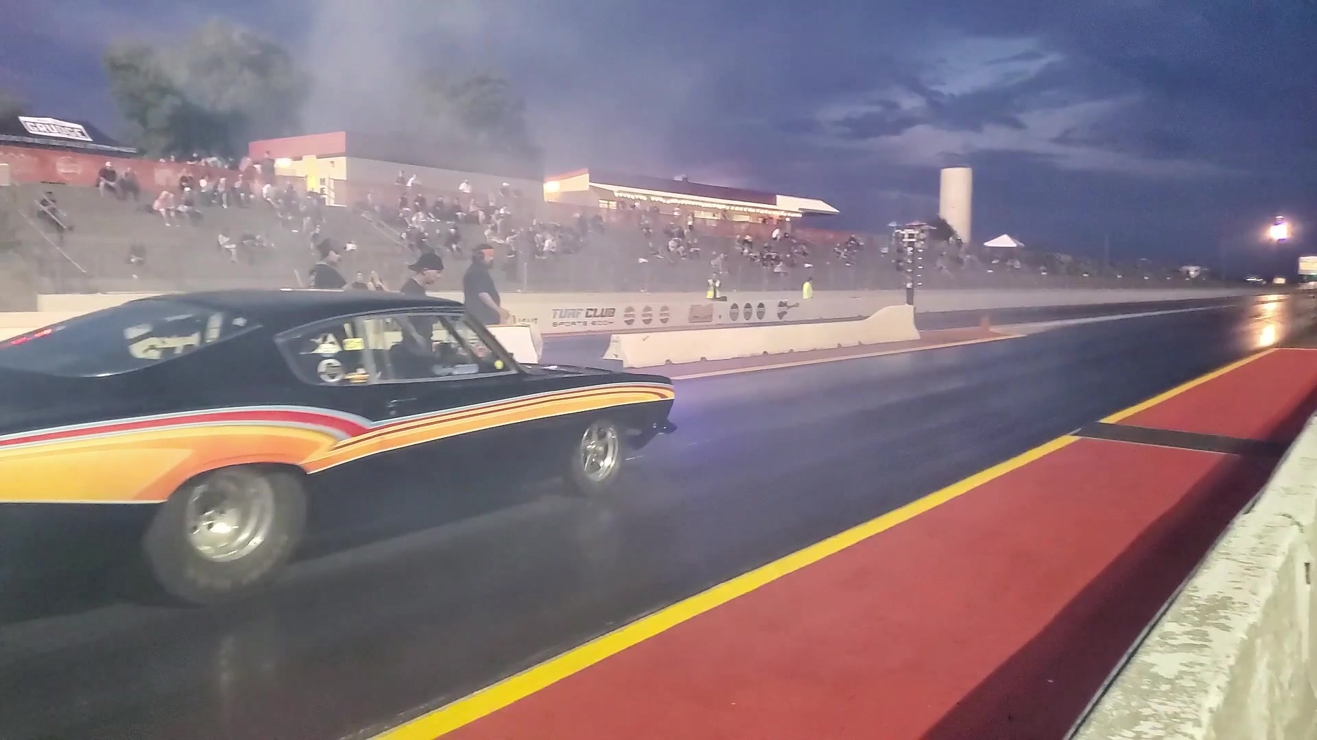 Rod Judd making a solo pass down the track. Wow, this car is amazing ...