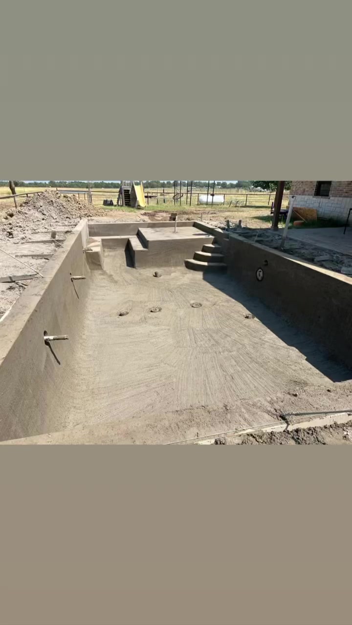 Gnarly Pools & Patios