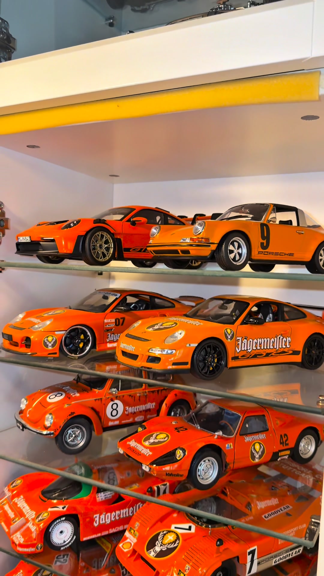 Jagermeister 1:18 diecast collection