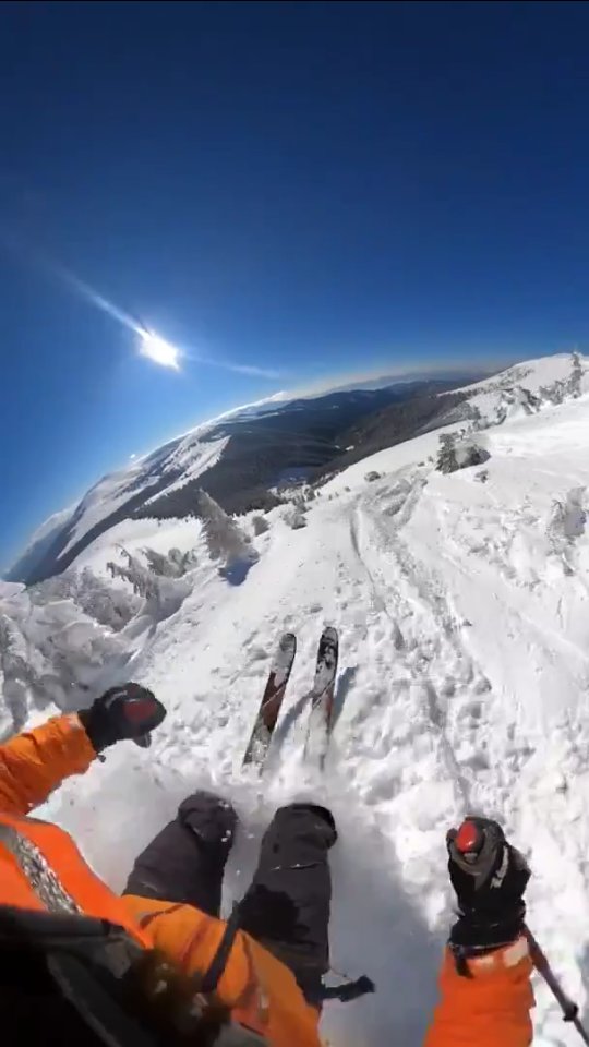 Throwback to the guided trip on epic Sureanu powder from 4 years ago ...