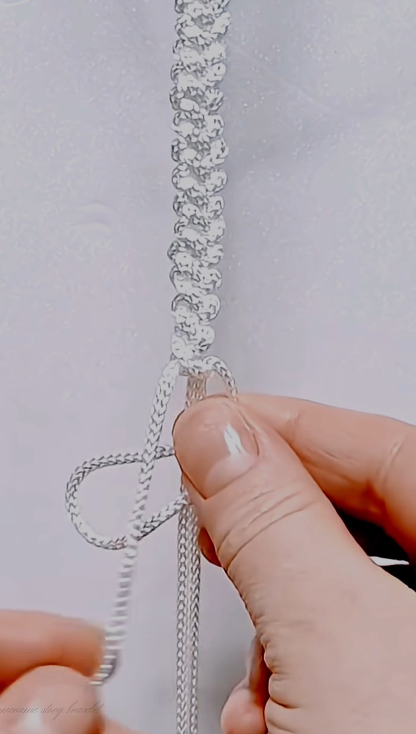 How to make a simple macrame bracelet at home for beginners. 🤍💫#fotofyp ...