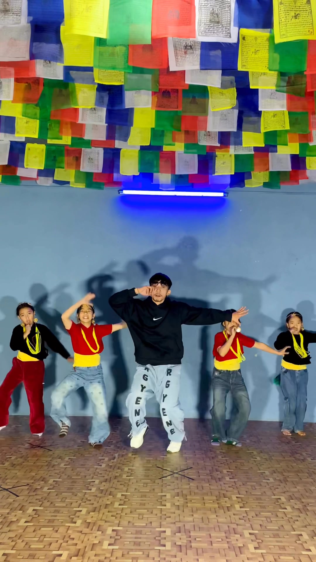 Dev dance studio | #foryoupageシ #fypageシ #dancers #dance #reelsviralシ ...