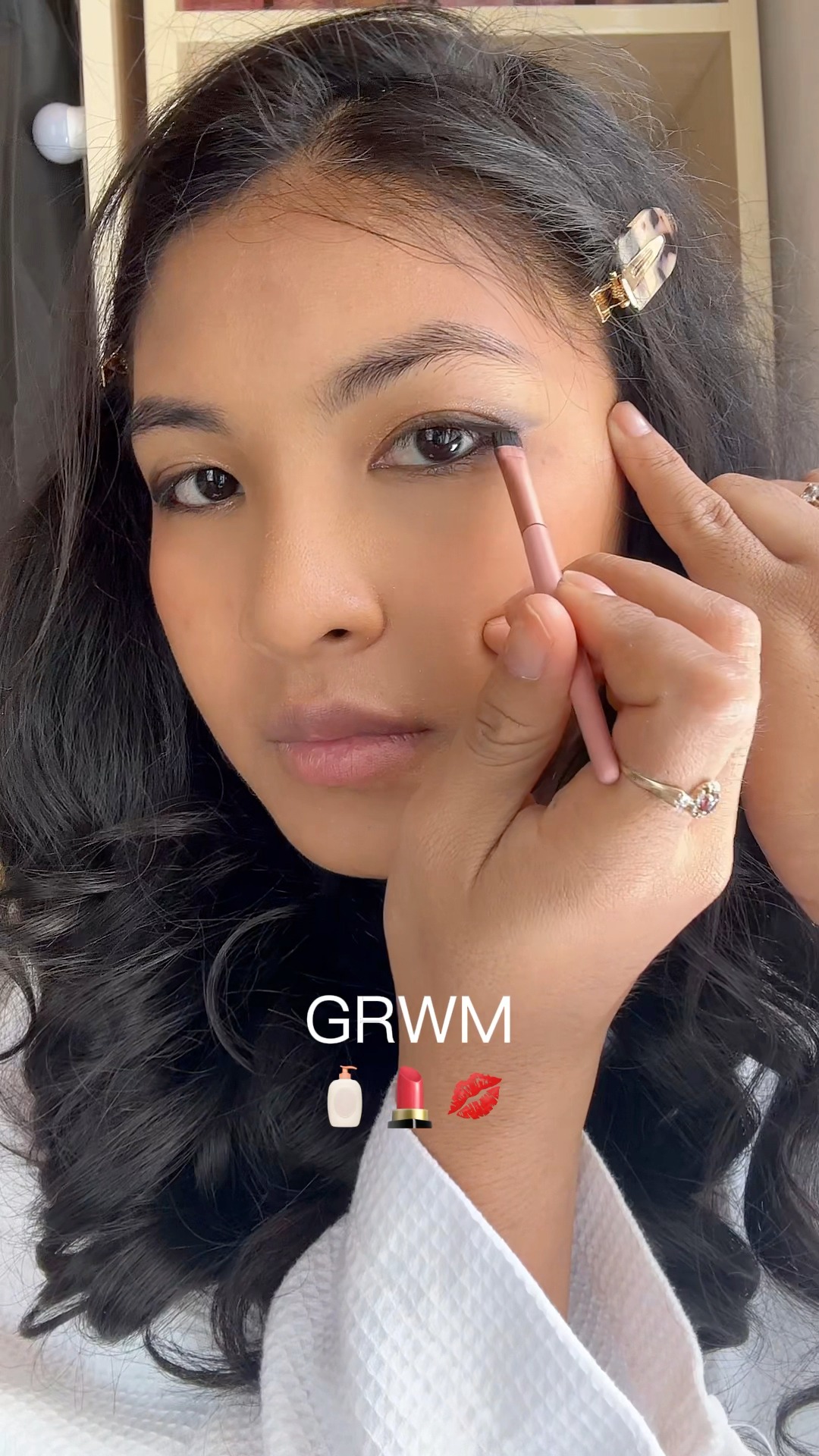 Get ready with me🥰💋 | Rova Rabemanantsoa page | Facebook
