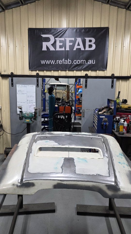 We crafted a 79 VDJ bonnet into a 40 series bonnet what a mission to ...