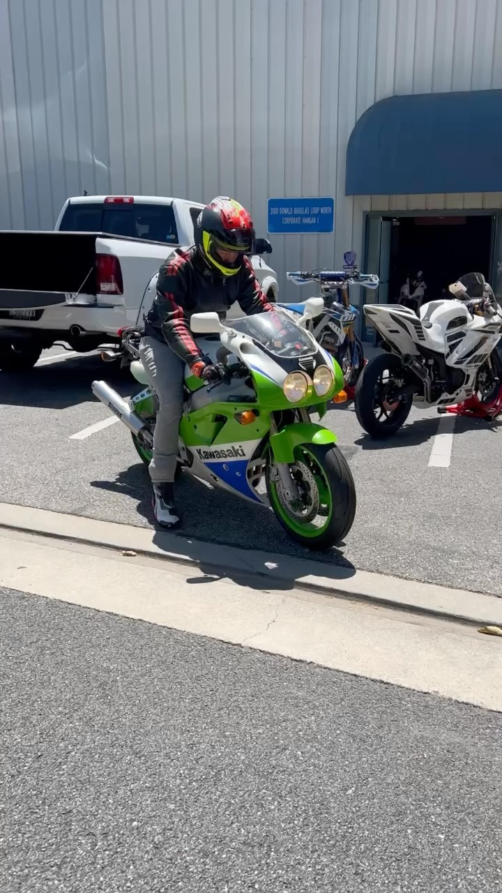 And my new bike is back together! Thanks Steve! As I said prior