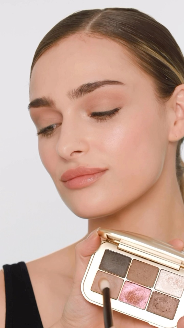 Simply Sculpted 🖌️For this look I used Upper West Side as a base