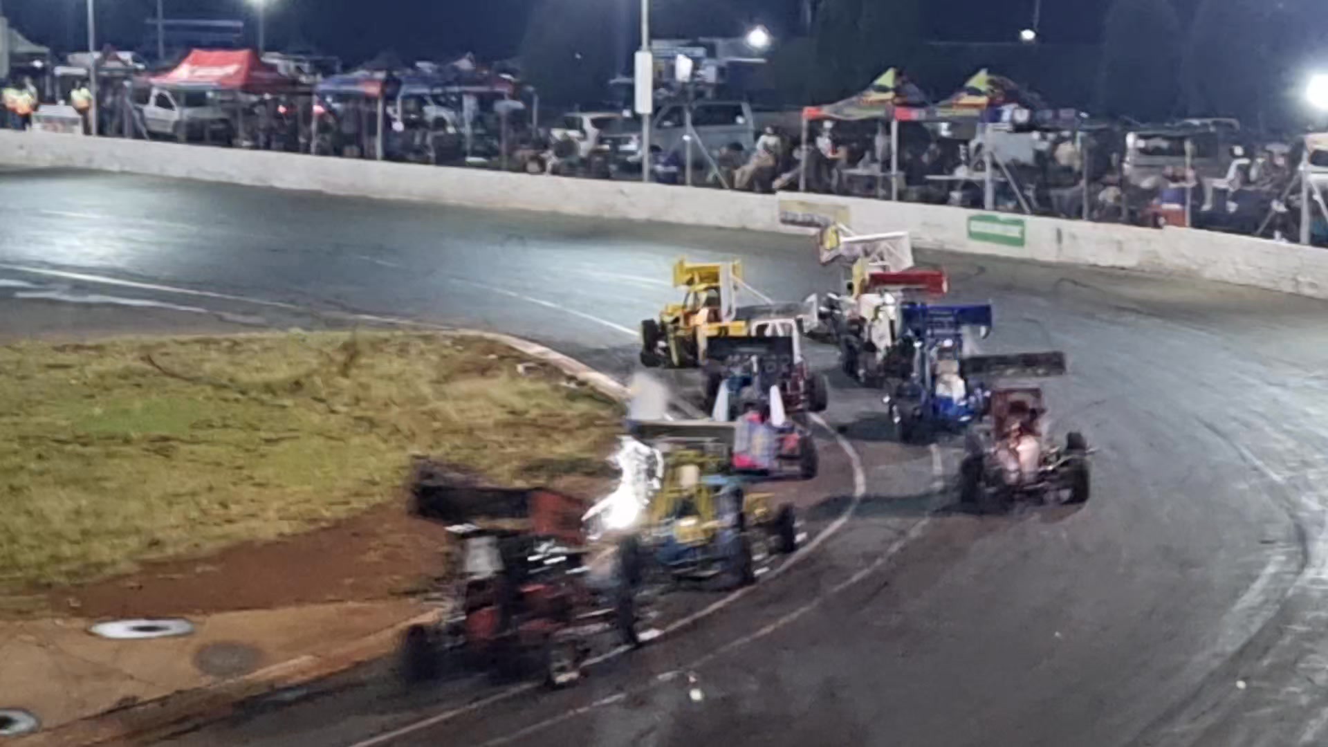 Rock raceway. V8 midgets heat 2. 24/01/2026 | Andrew Ireland | Facebook