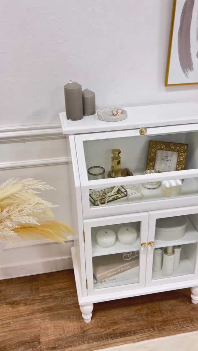 ティアラシック - 姫系家具shop - 楽天市場店 (@tiarassic) • Facebook