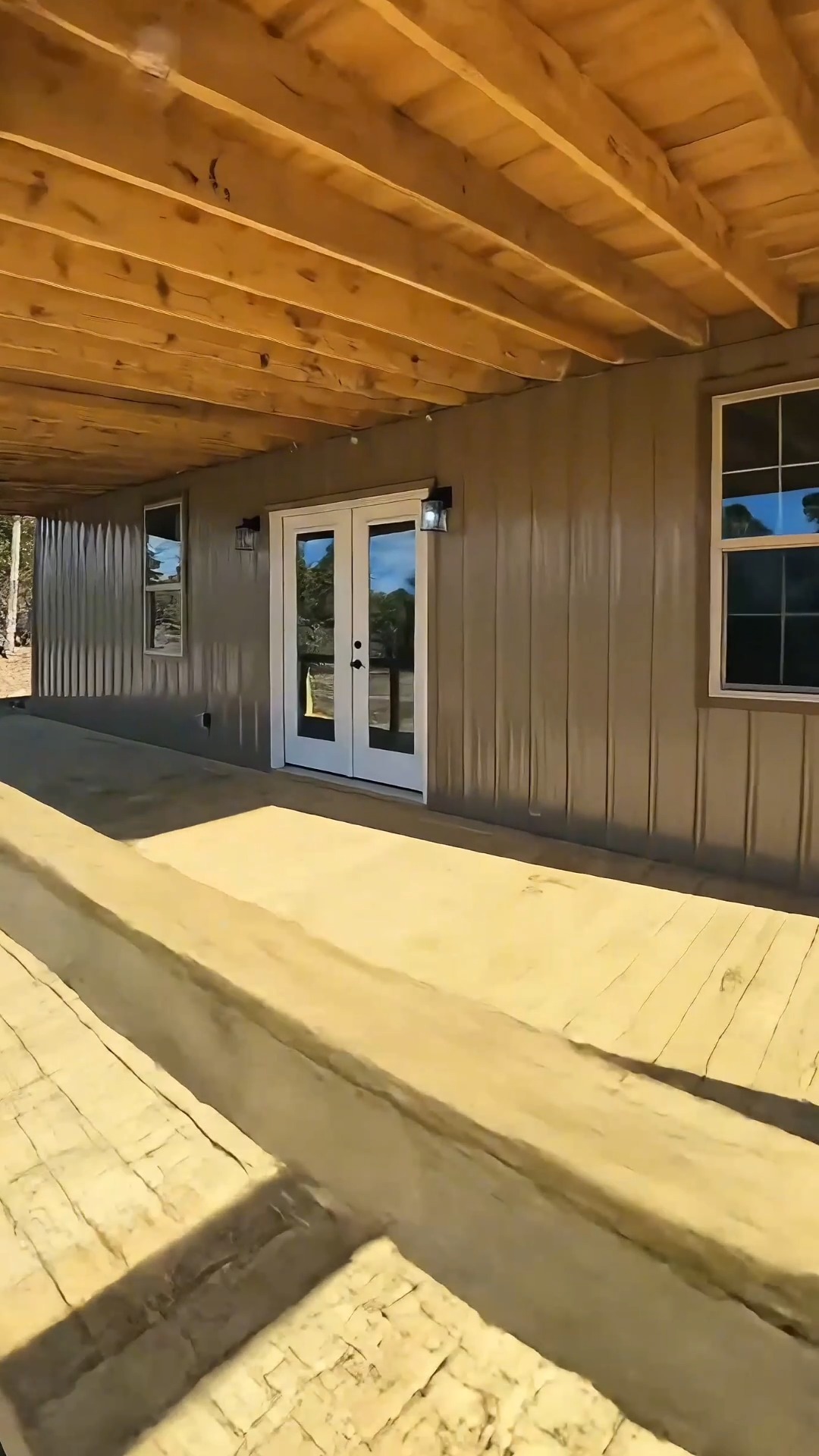 Off-grid countryside tiny home on 6.35 acres 😍 | Mountain Cabins | Facebook